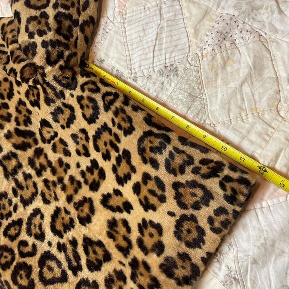 vintage 1960s faux fur cropped leopard print jacket union made size medium - Picture 7 of 7